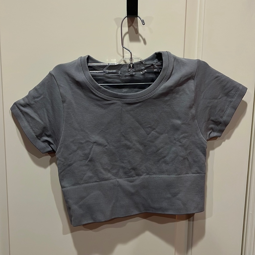 Offline by Aerie cropped gray shirt